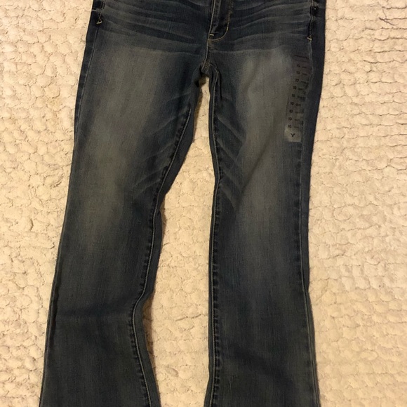 American Eagle boot cut jeans. - Picture 2 of 6